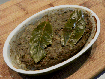 Terrine de pâté de campagne au four [recette facile] : Les entrées froides  et tièdes