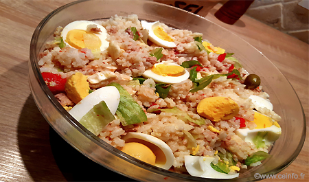Recette Salade composée au riz, thon, poivrons et oeufs 