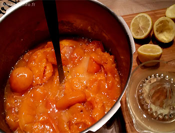 Recette Confiture d'abricots express 