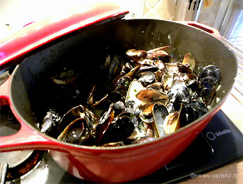 Recette Moules au Roquefort 