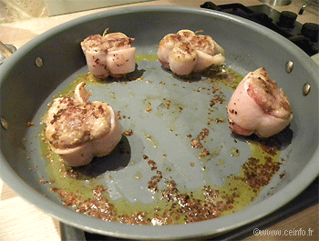 Recette Paupiettes de poulet aux carottes sautées 