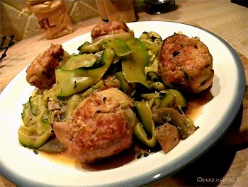 Recette Paupiettes de poulet aux lamelles de courgettes 