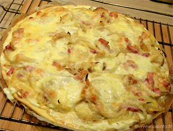 Recette La pizza montagnarde - Pizza blanche 