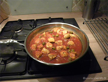 Blancs De Poulet Au Curcuma En Sauce Tomate Recettes A Base De